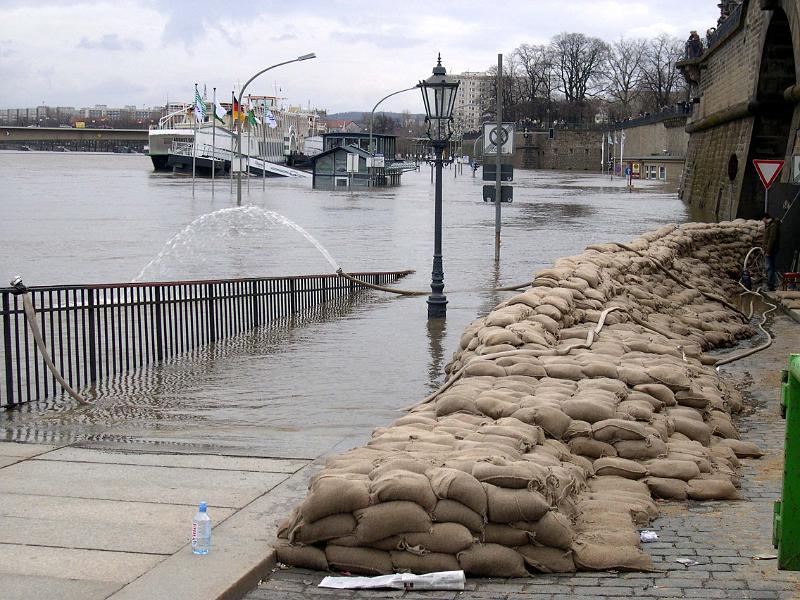 2006-04-01, Hochwasser (7).JPG